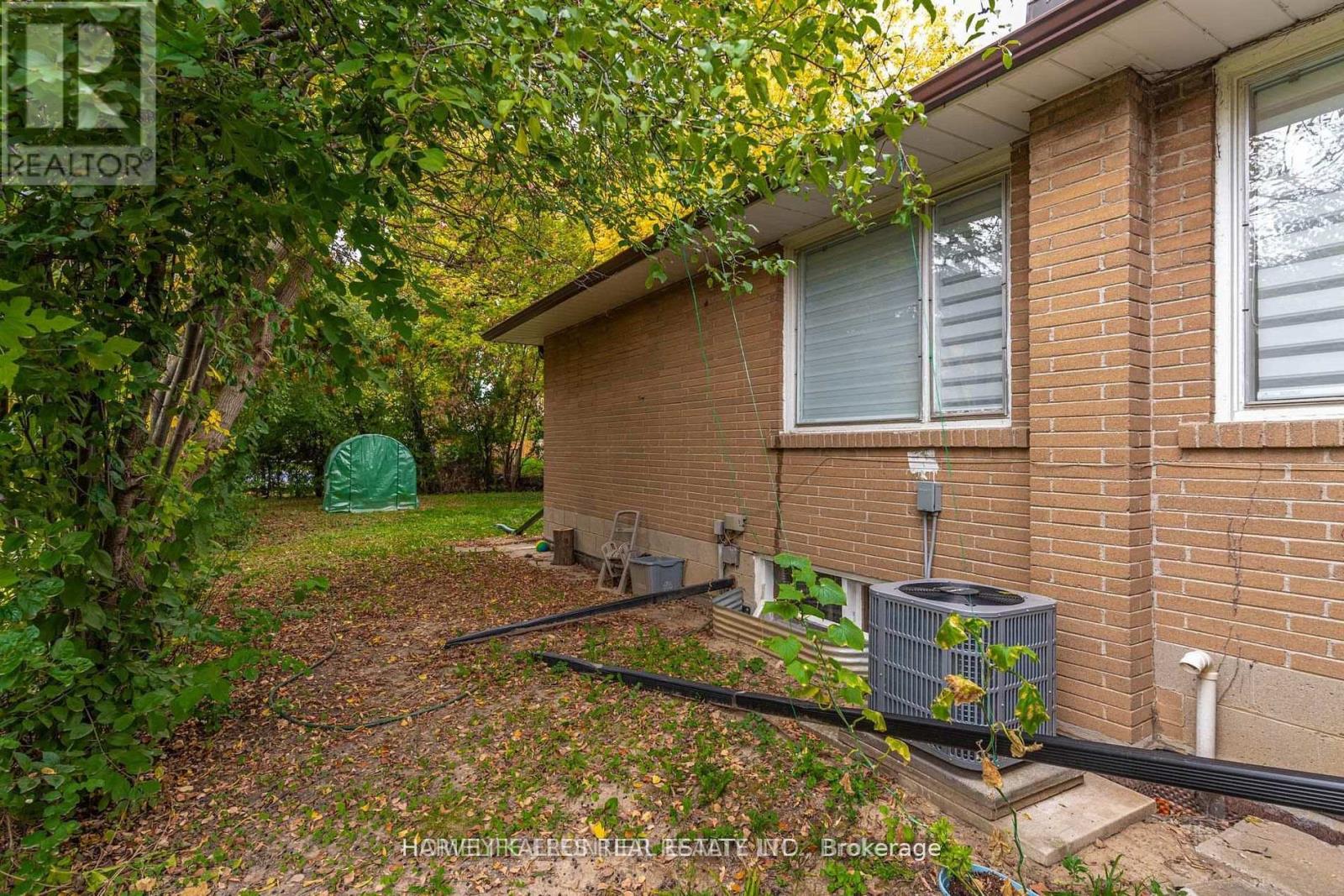 208 BETTY ANN DRIVE