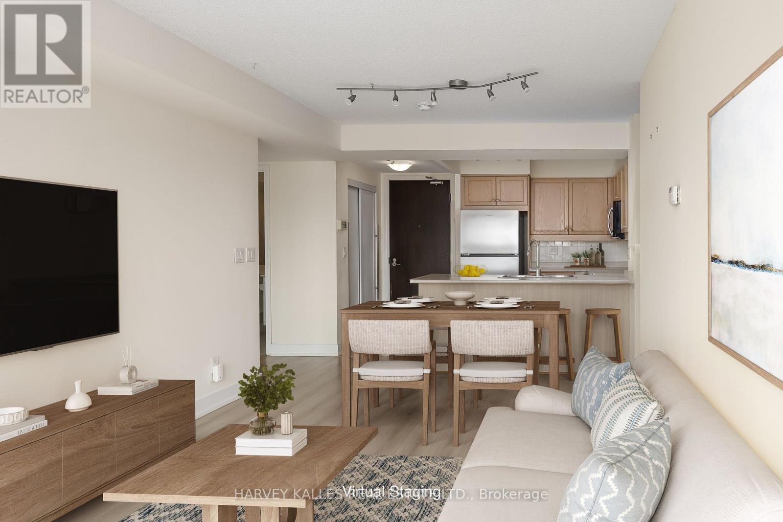 503 - 205 THE DONWAY W