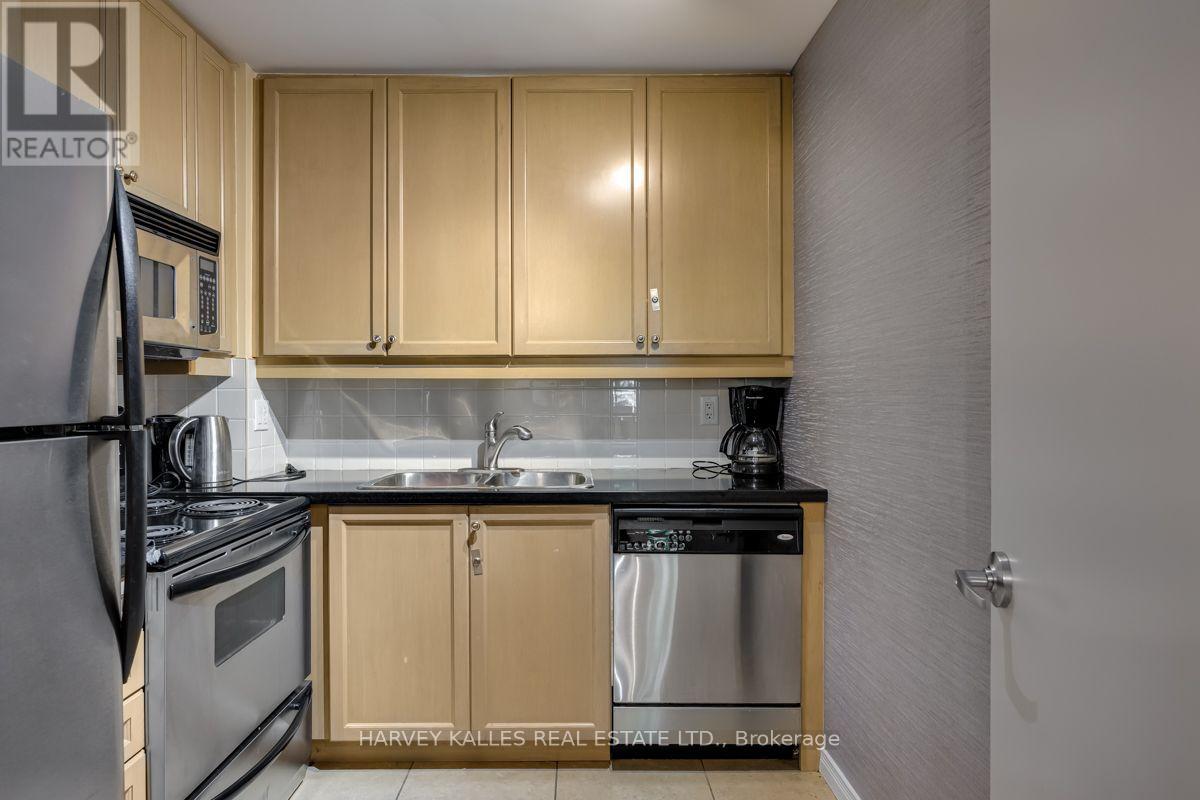 503 - 205 THE DONWAY W
