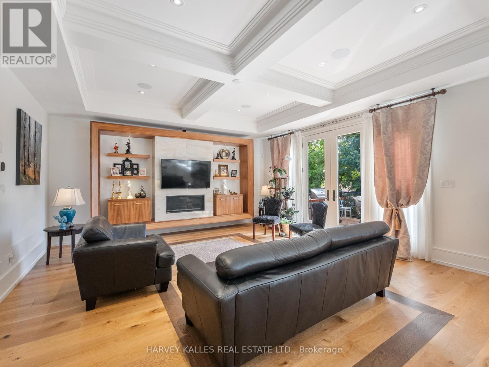 267 EMPRESS AVENUE