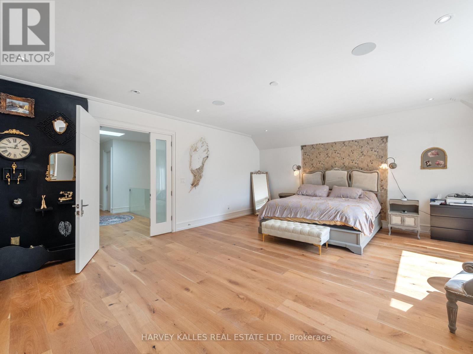 267 EMPRESS AVENUE
