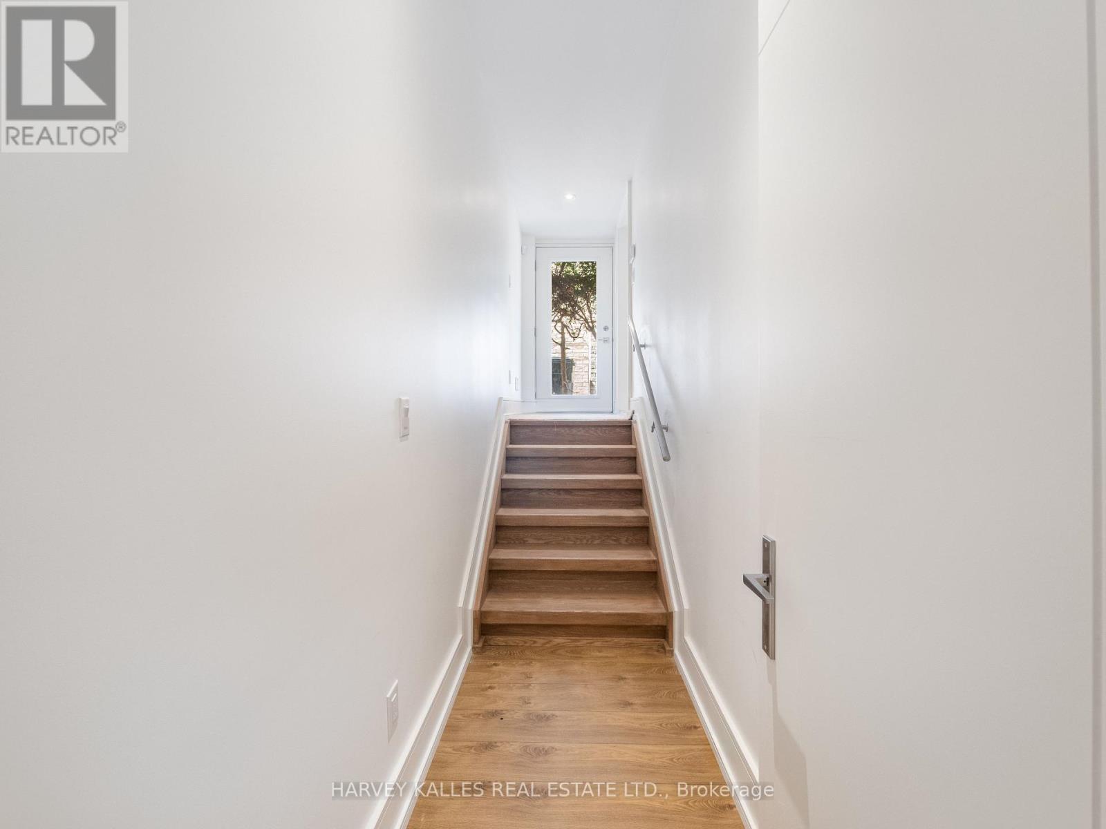 267 EMPRESS AVENUE