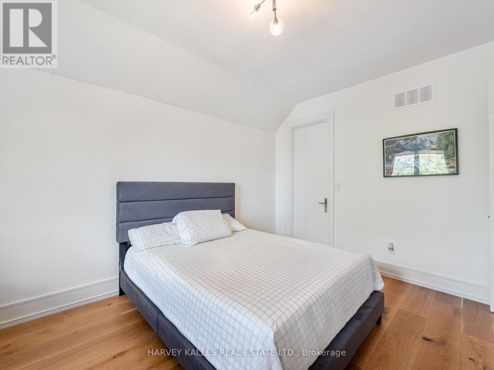 267 EMPRESS AVENUE