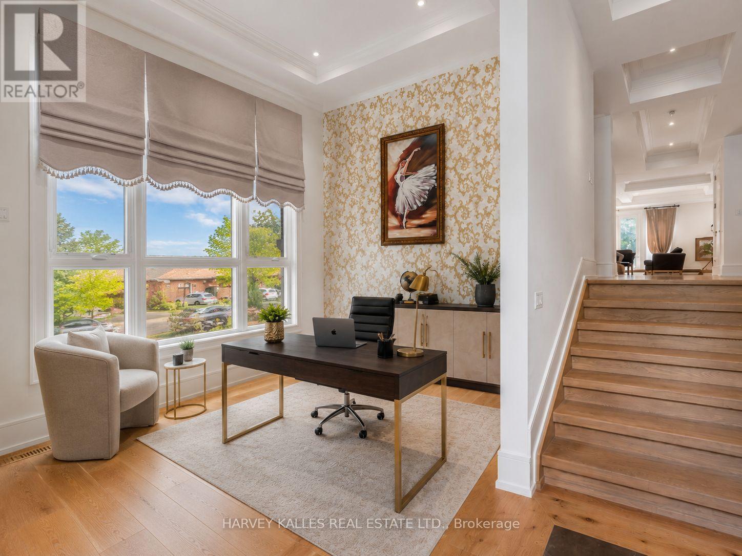 267 EMPRESS AVENUE