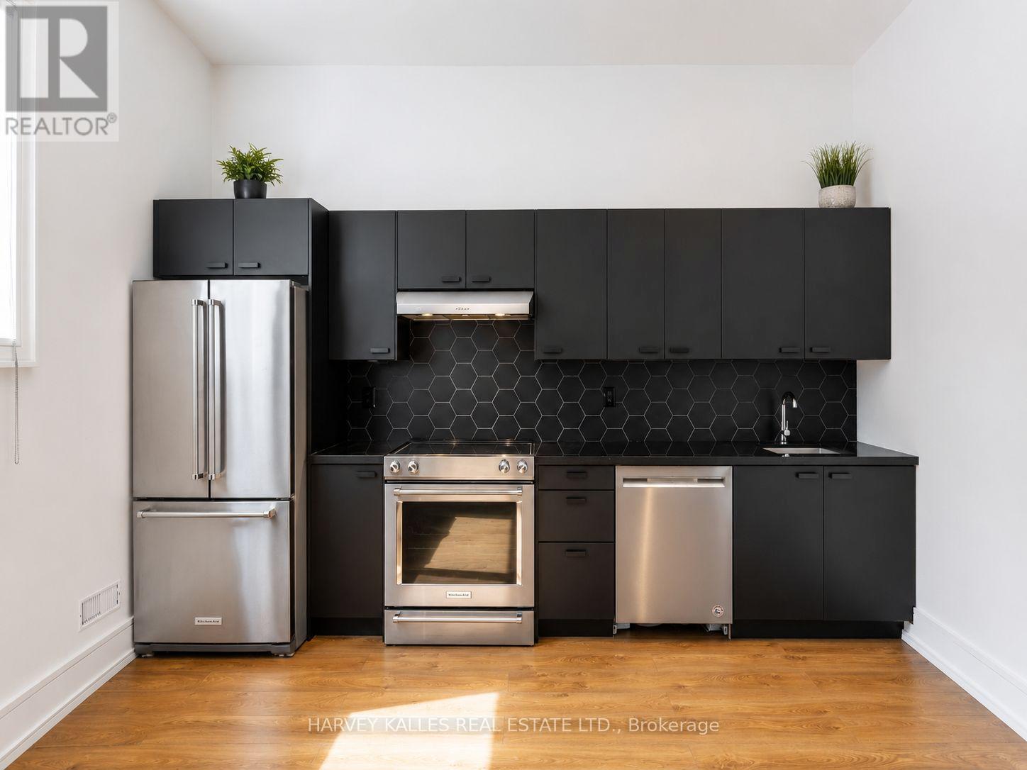 267 EMPRESS AVENUE