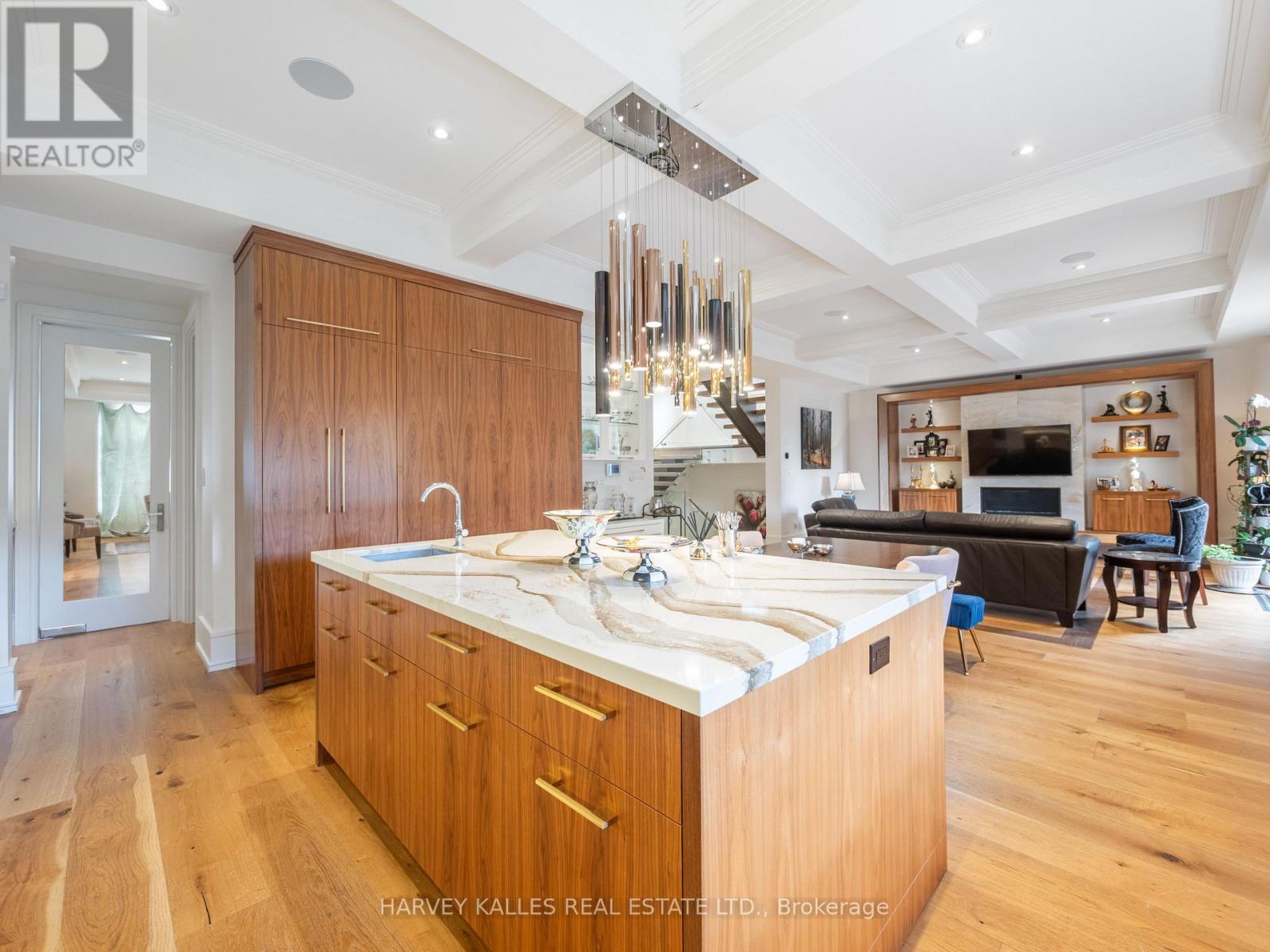 267 EMPRESS AVENUE