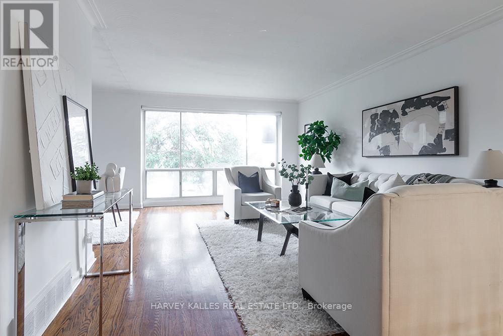 135 COMBE AVENUE