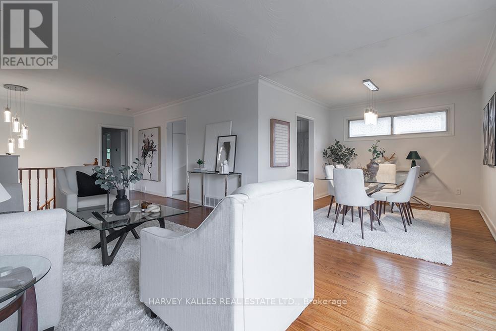 135 COMBE AVENUE