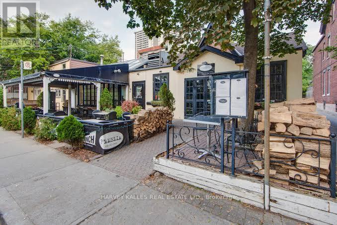 318 SUMACH STREET