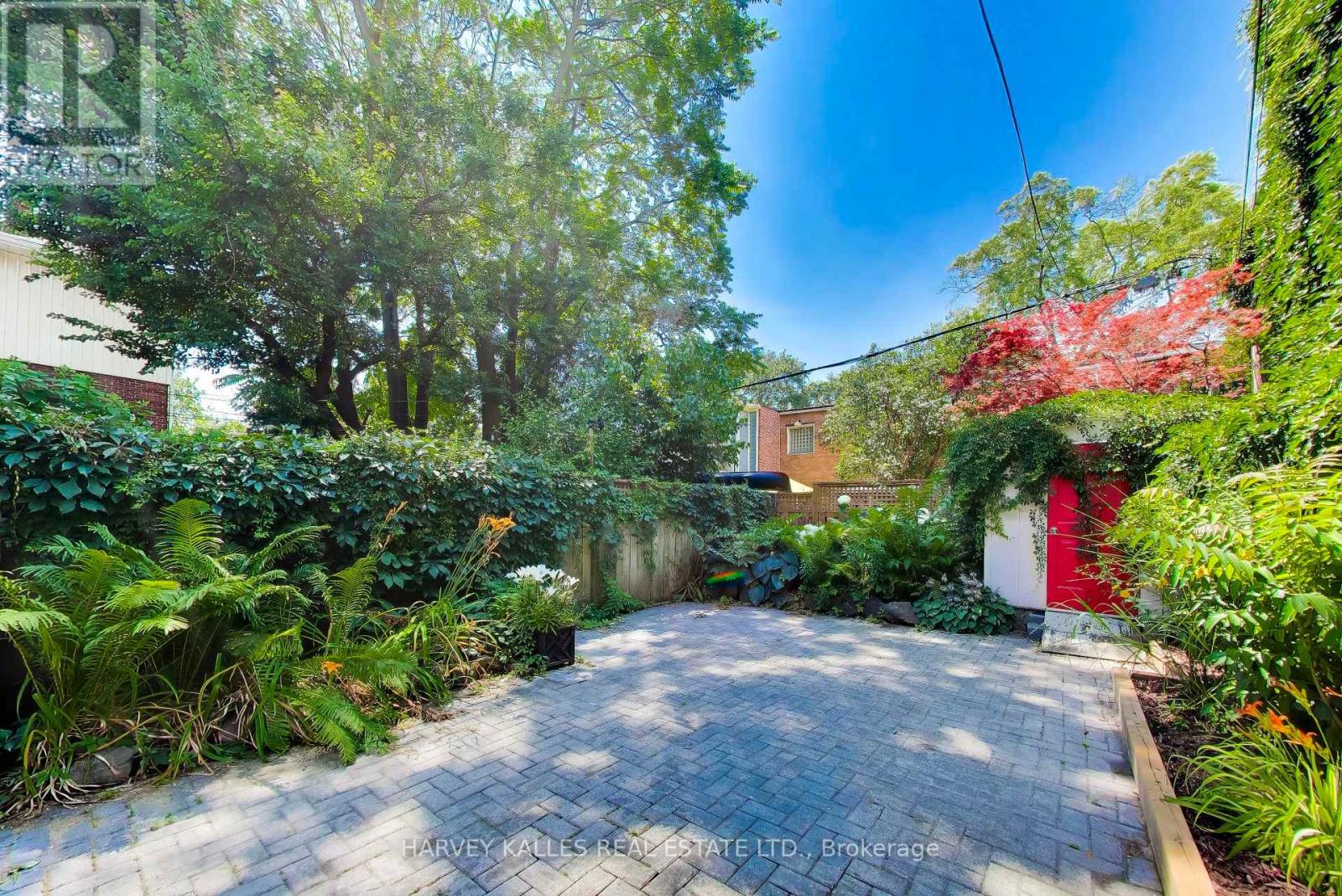 318 SUMACH STREET