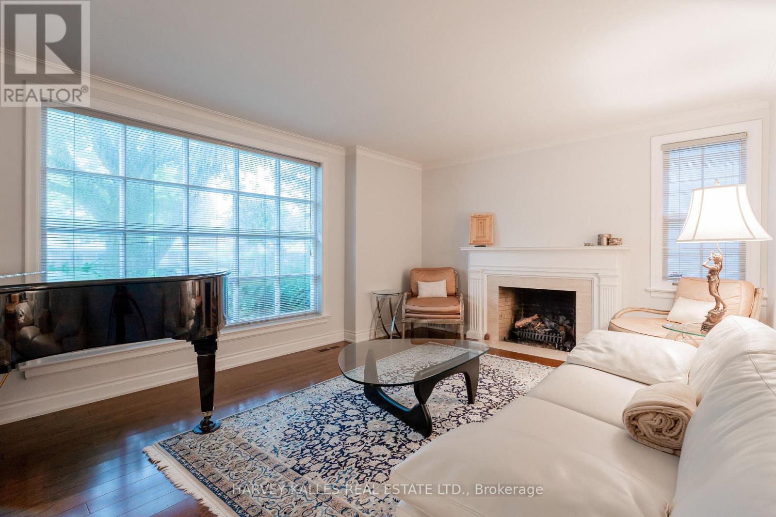 536 BLYTHWOOD ROAD
