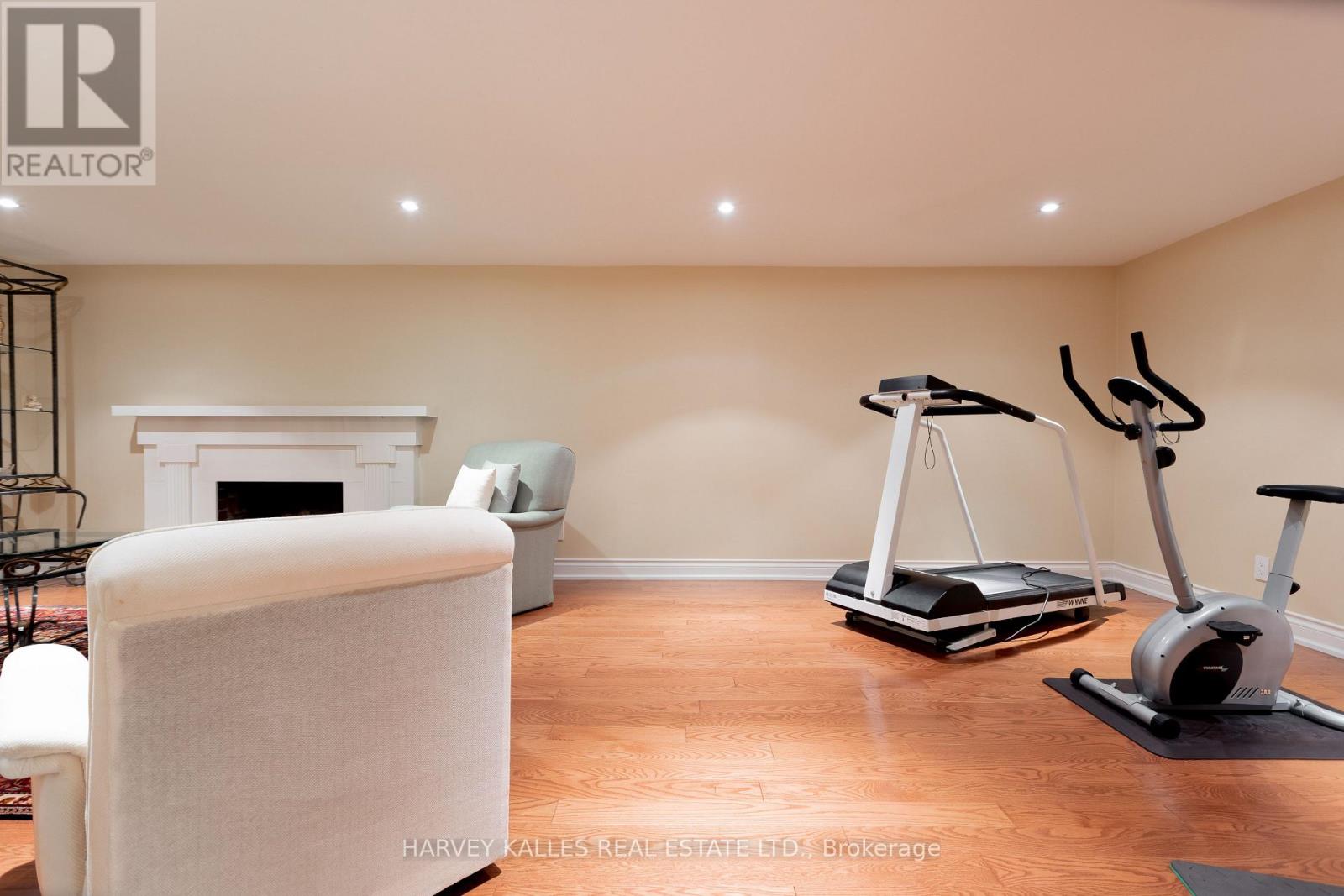 536 BLYTHWOOD ROAD
