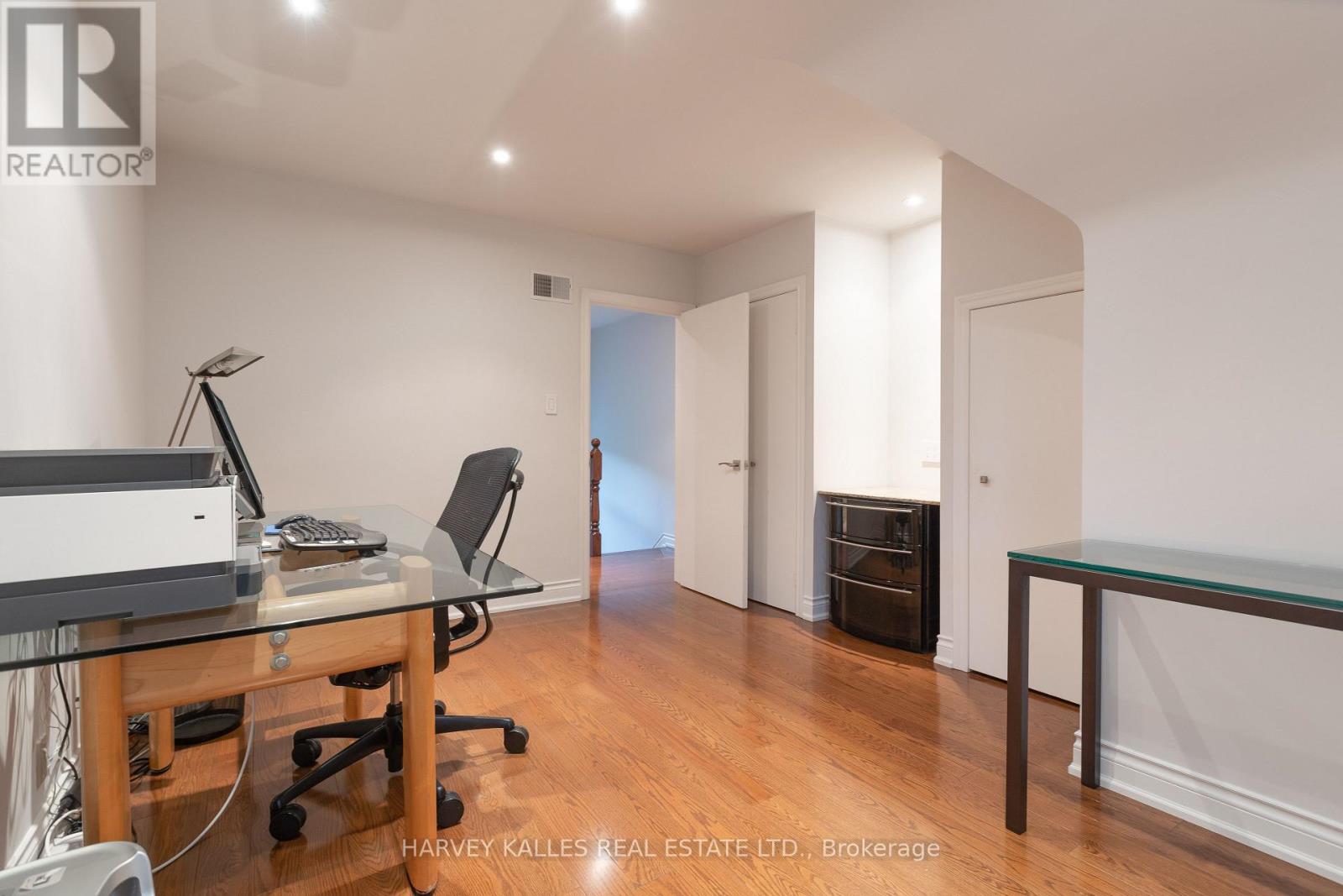 536 BLYTHWOOD ROAD