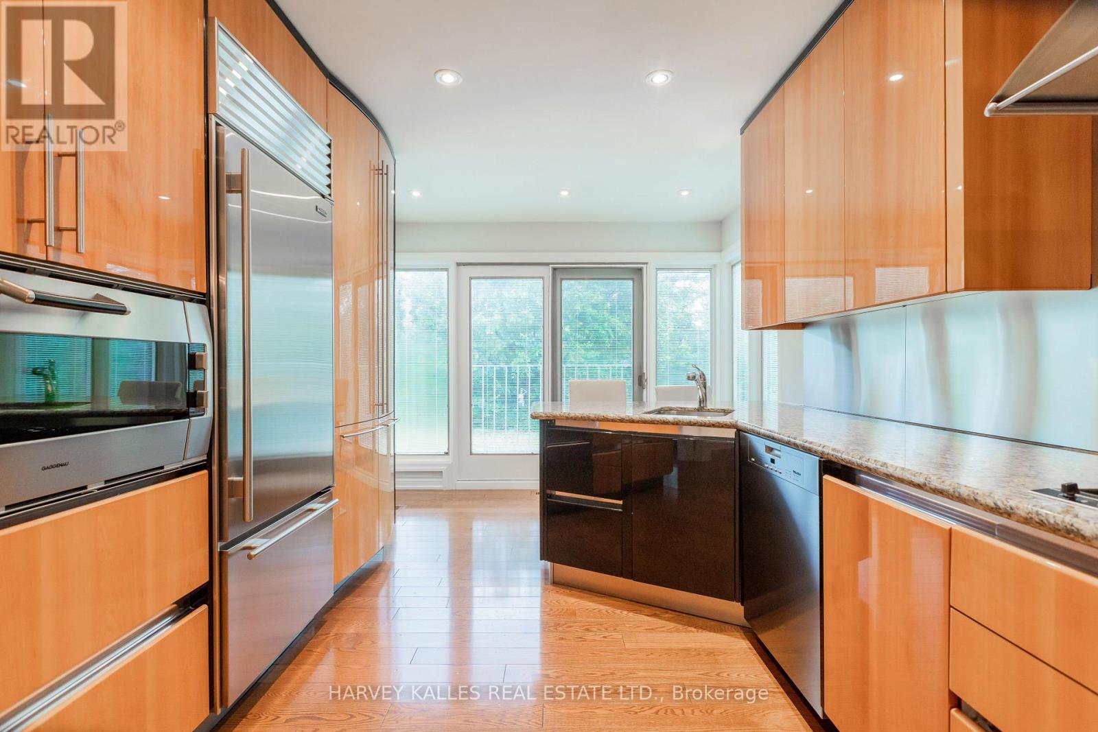 536 BLYTHWOOD ROAD