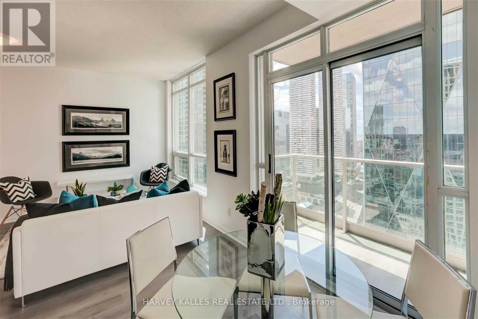 3312 - 18 YONGE STREET