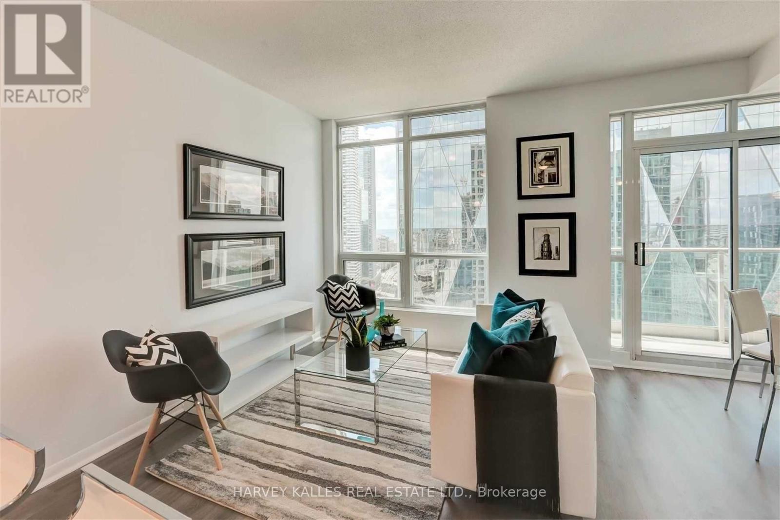 3312 - 18 YONGE STREET