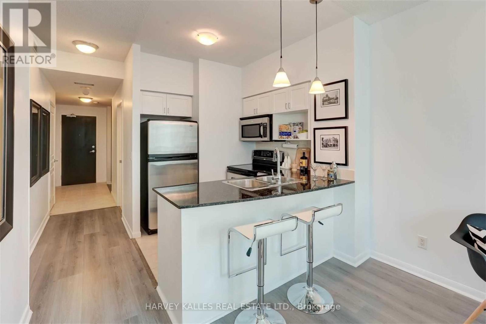 3312 - 18 YONGE STREET