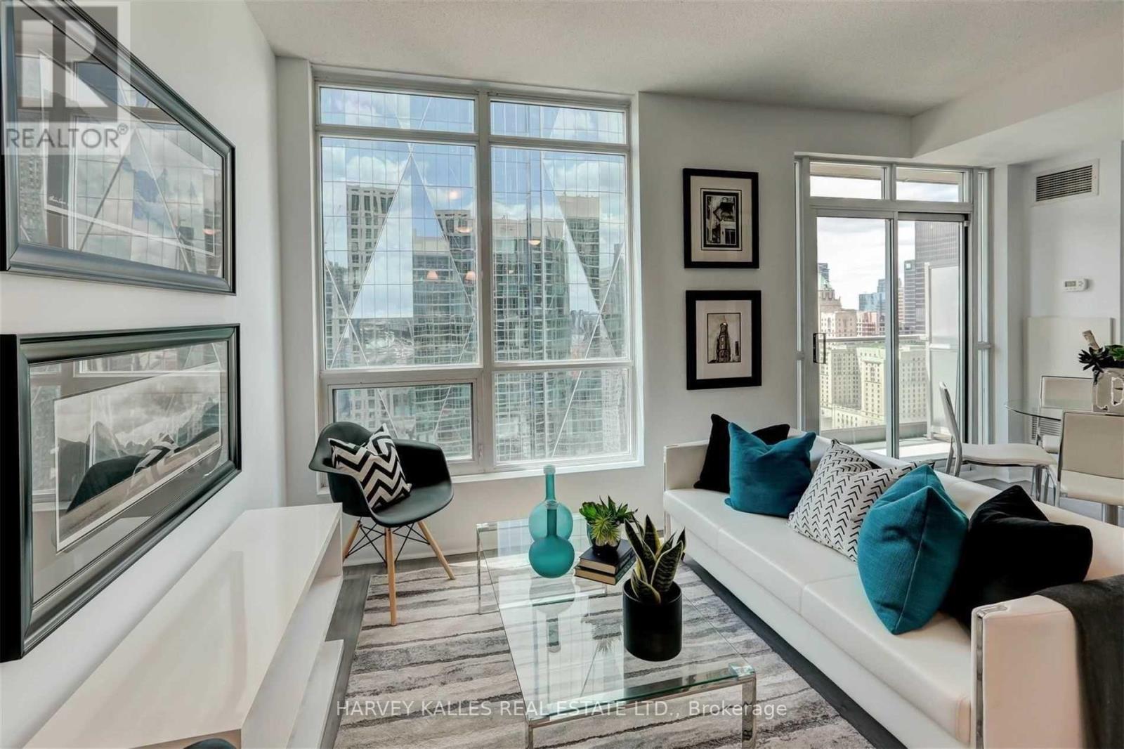 3312 - 18 YONGE STREET