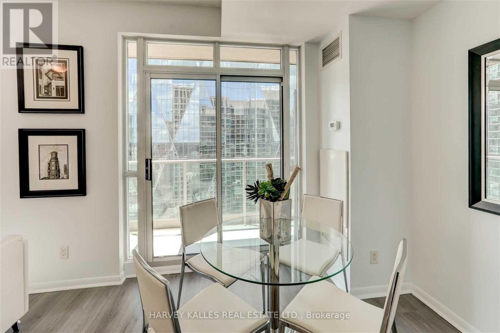 3312 - 18 YONGE STREET