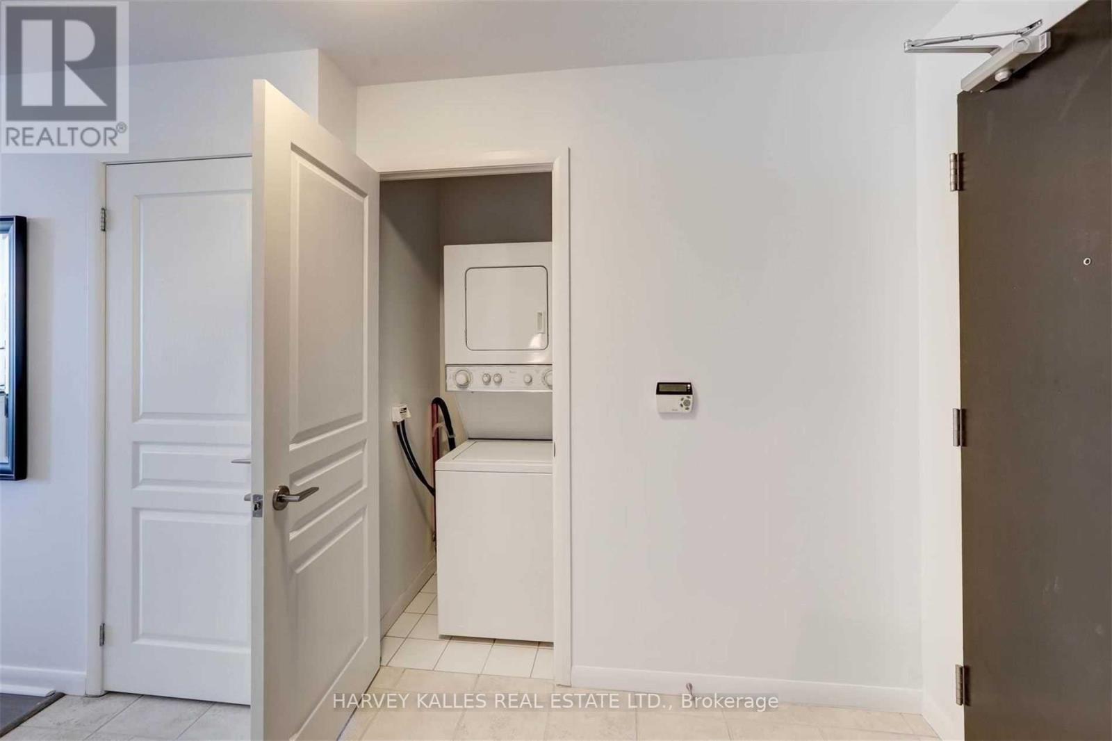 3312 - 18 YONGE STREET