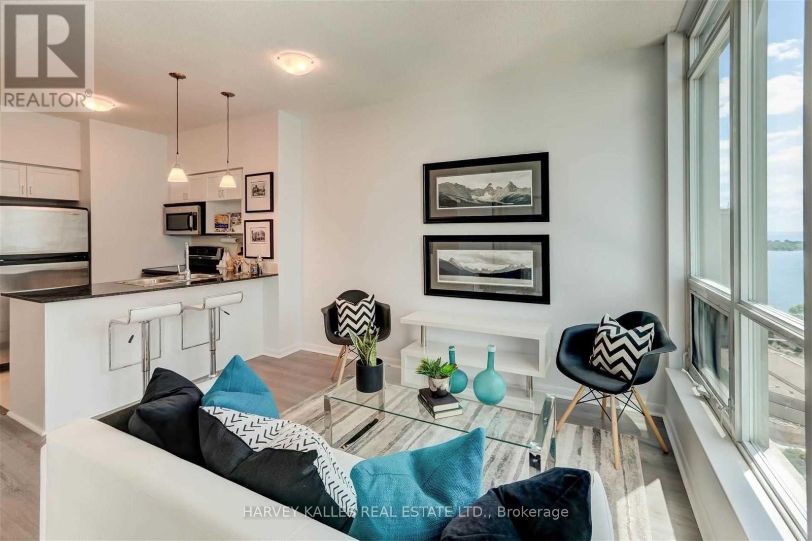 3312 - 18 YONGE STREET