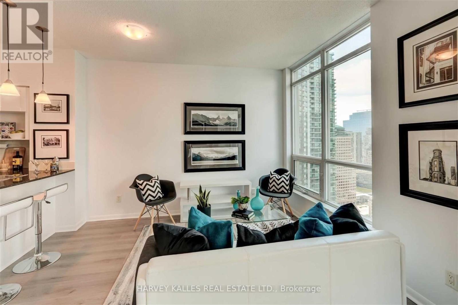 3312 - 18 YONGE STREET