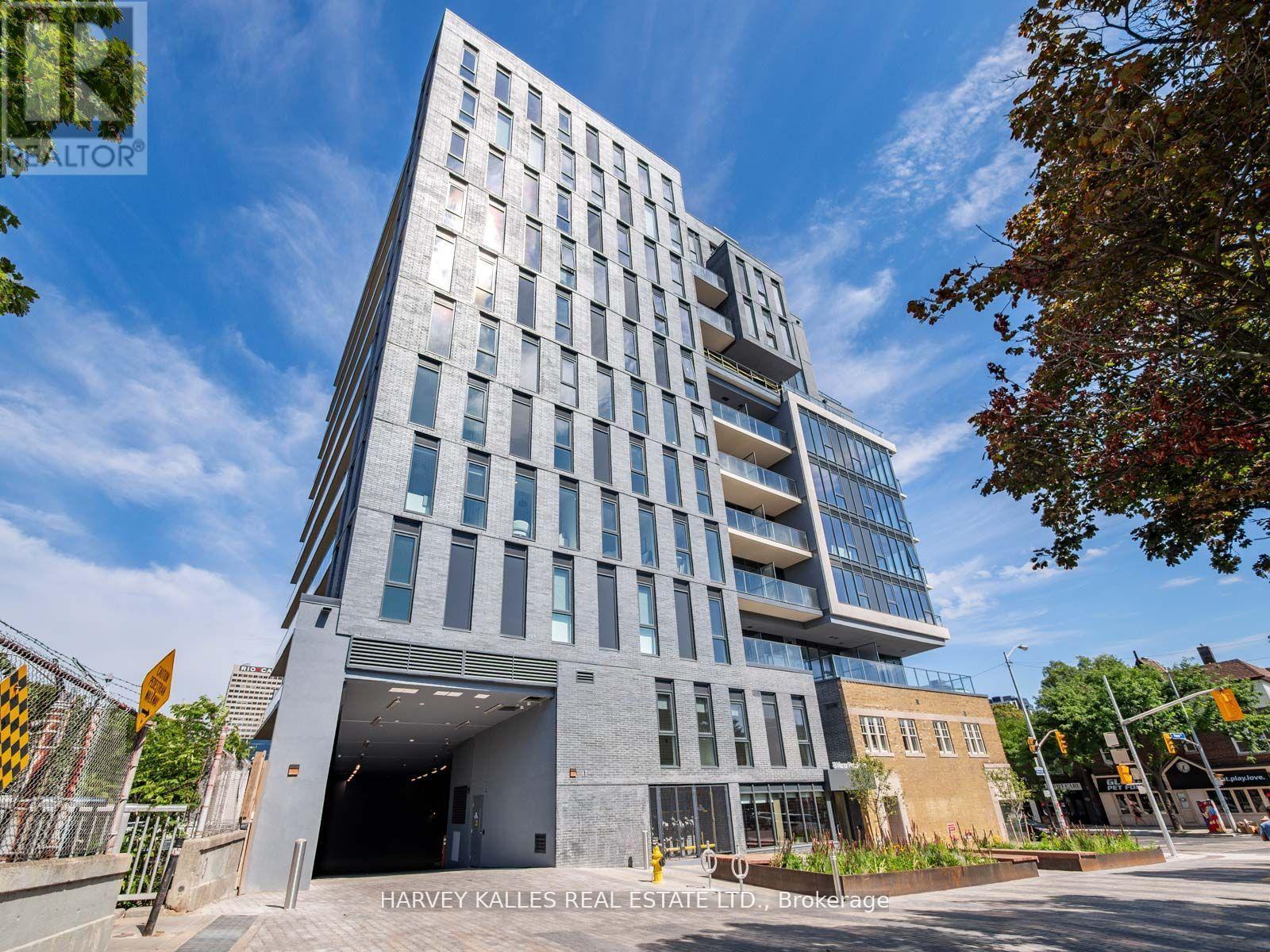 610 - 8 MANOR ROAD W