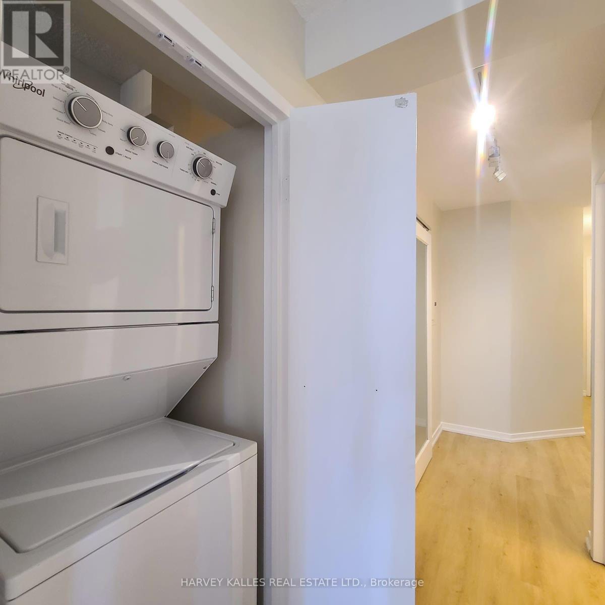 504 - 75 DALHOUSIE STREET