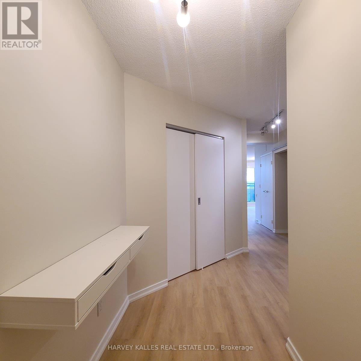 504 - 75 DALHOUSIE STREET