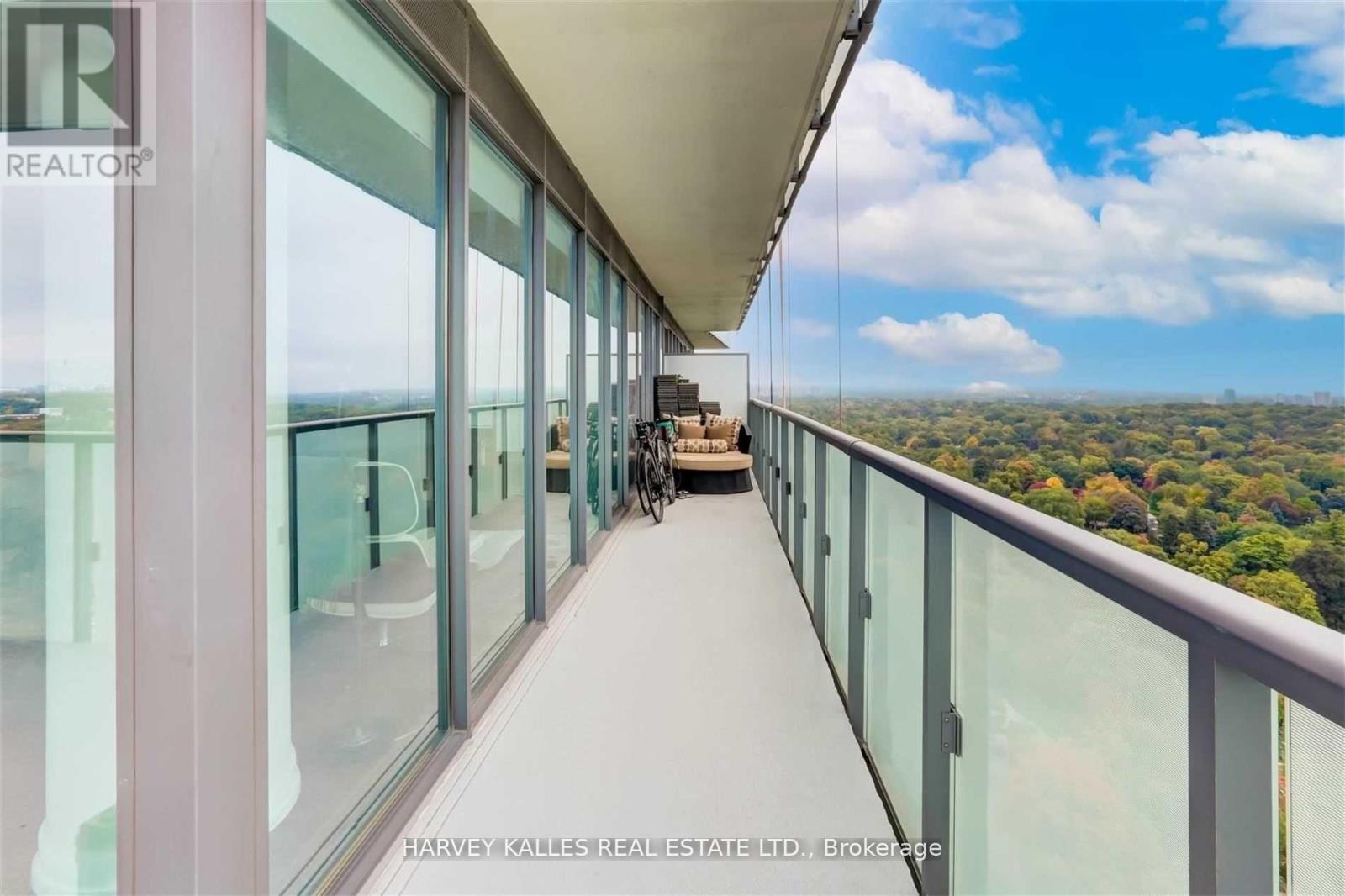 2502 - 1815 YONGE STREET