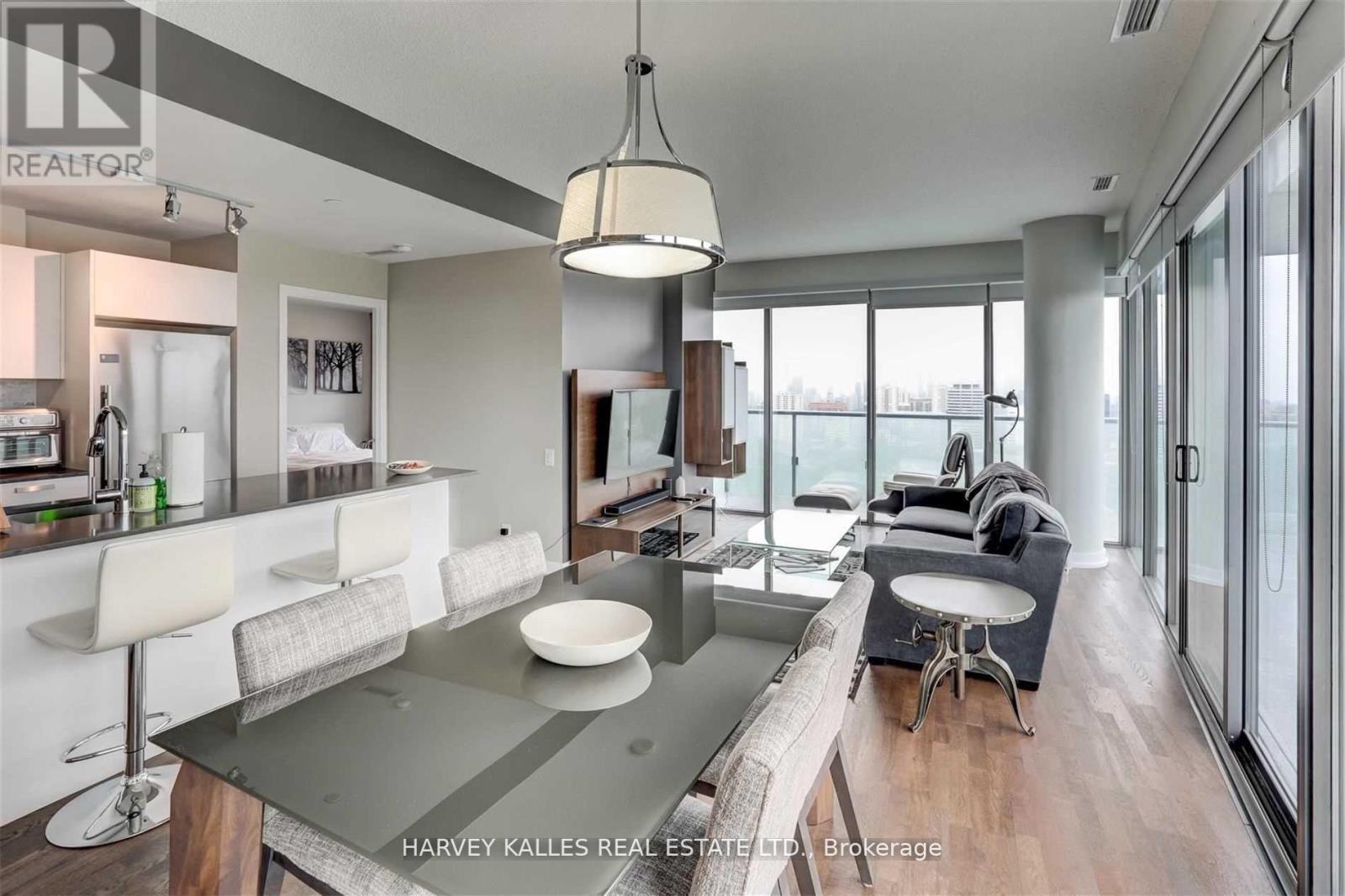 2502 - 1815 YONGE STREET
