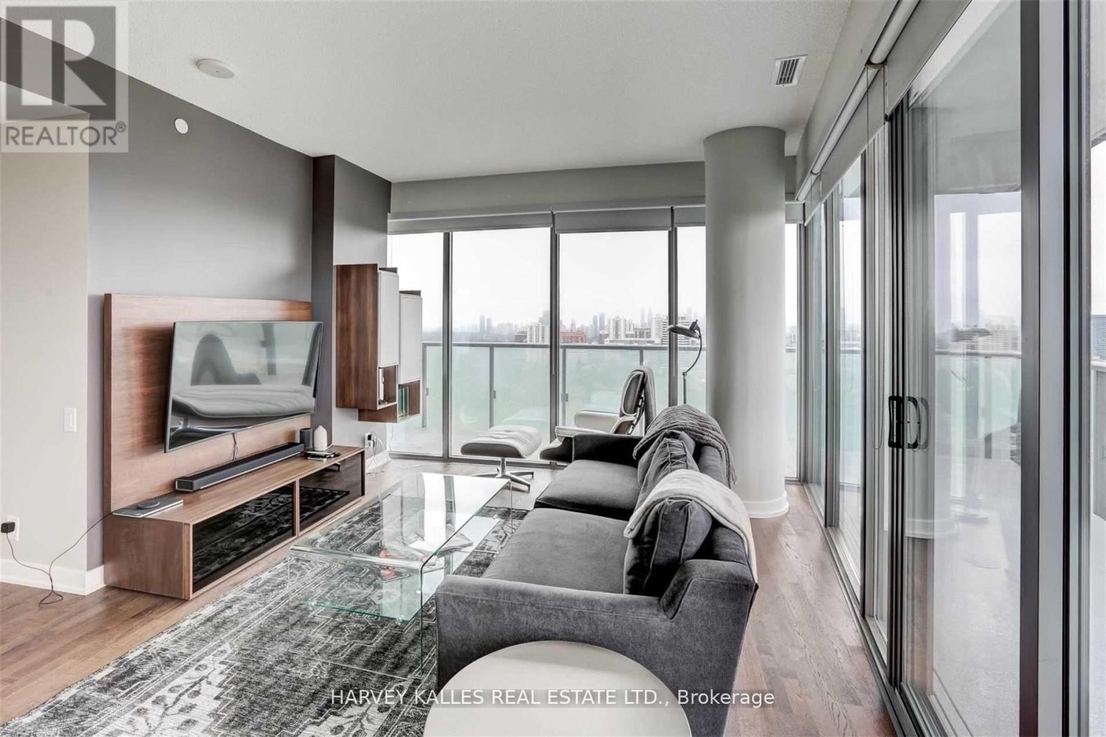 2502 - 1815 YONGE STREET