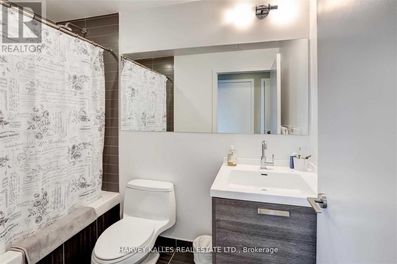 2502 - 1815 YONGE STREET