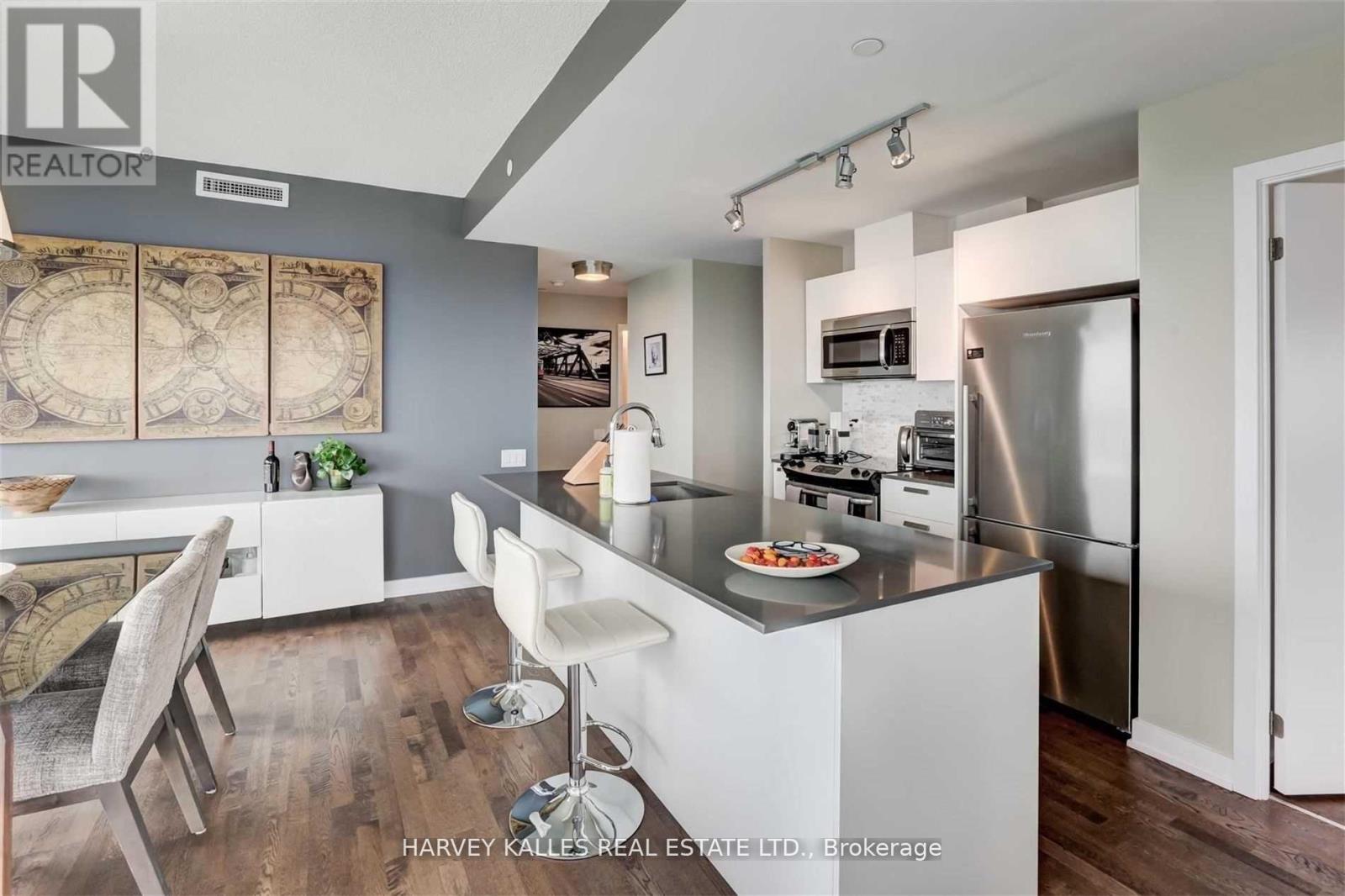 2502 - 1815 YONGE STREET