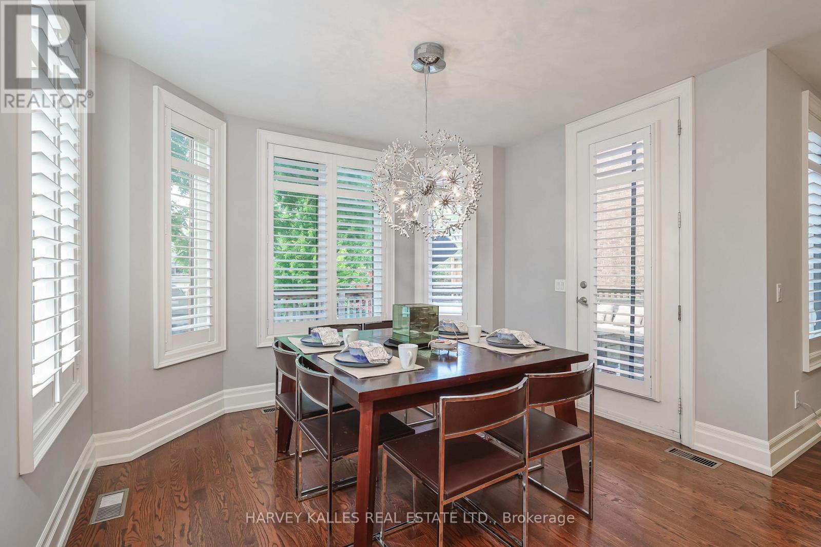 44 CHURCHILL AVENUE
