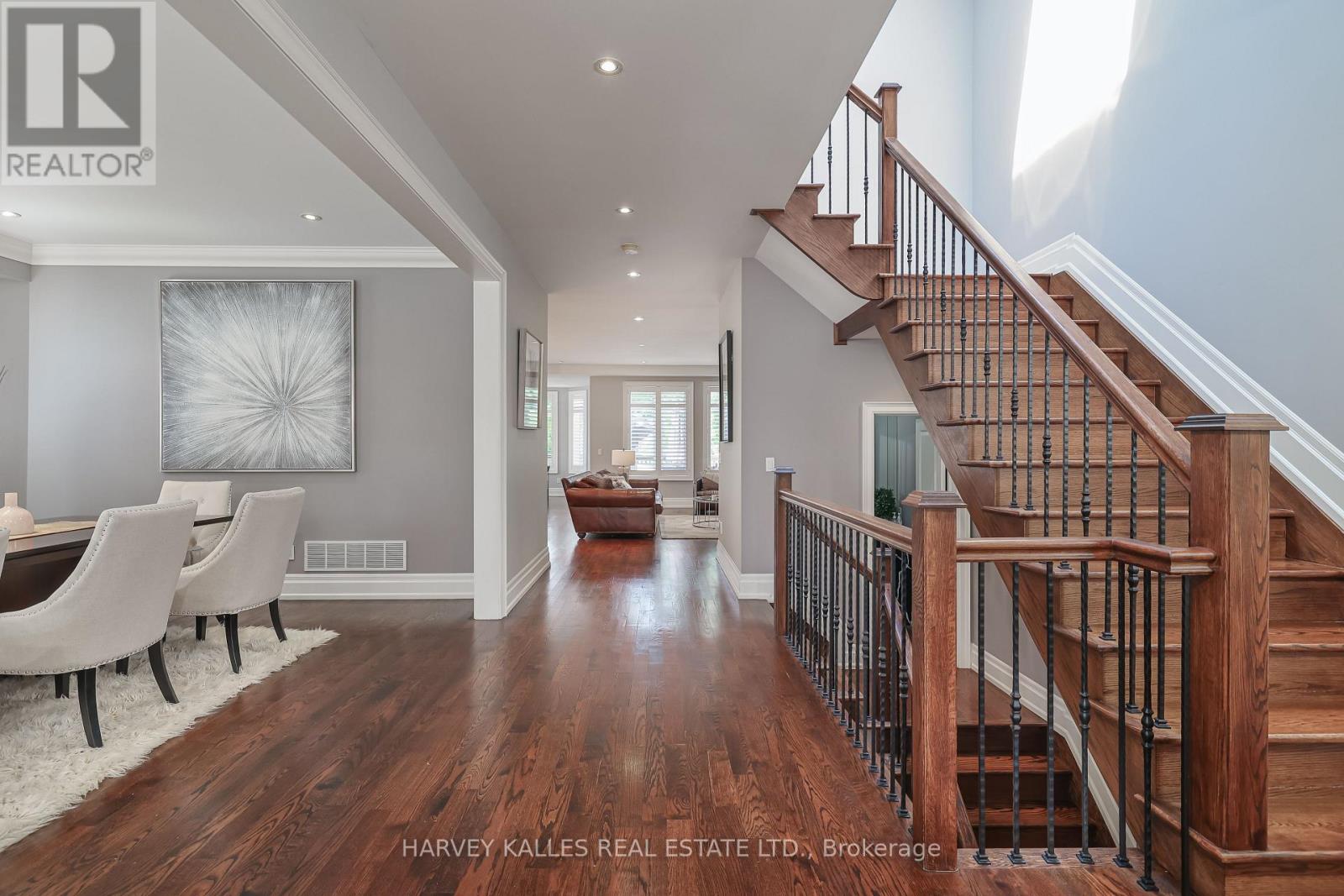 44 CHURCHILL AVENUE