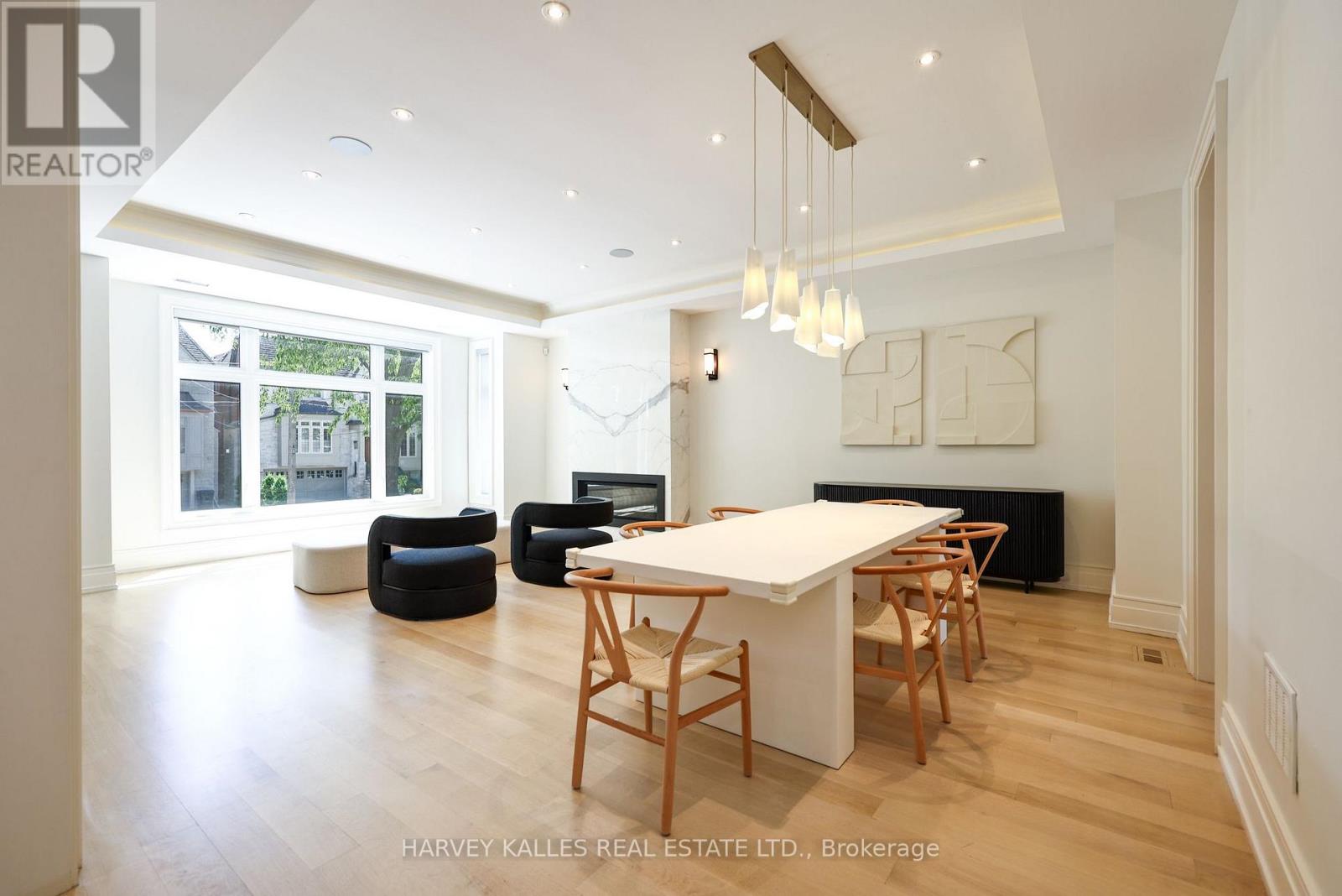 42 CARMICHAEL AVENUE