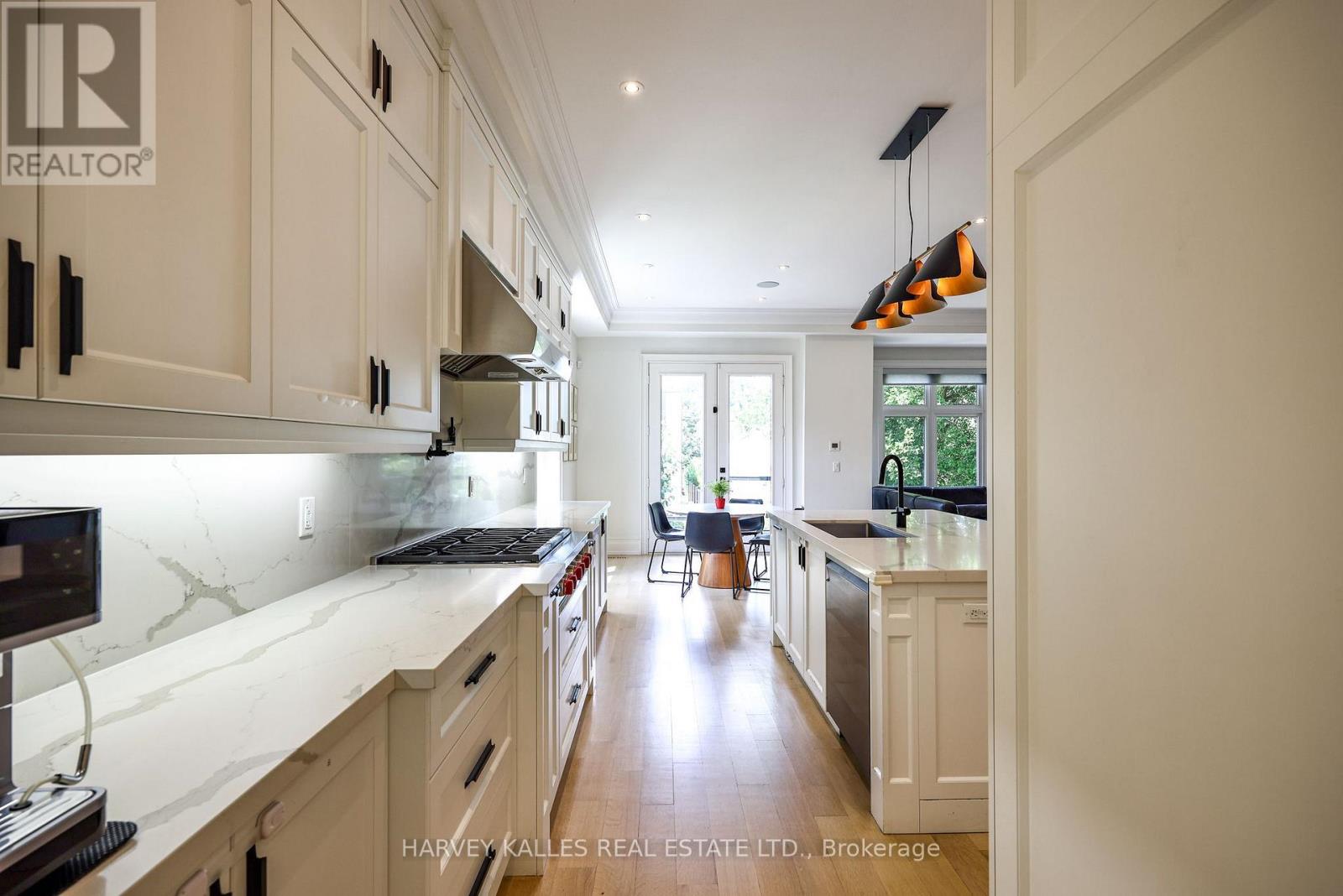 42 CARMICHAEL AVENUE