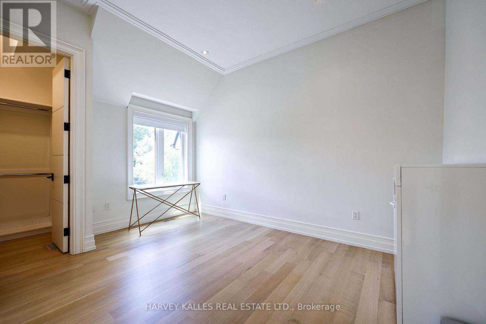 42 CARMICHAEL AVENUE