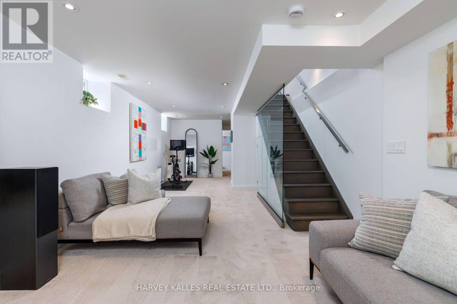128 MONTGOMERY AVENUE