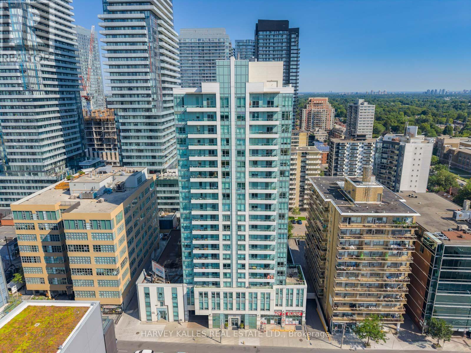 PH303 - 212 EGLINTON AVENUE E
