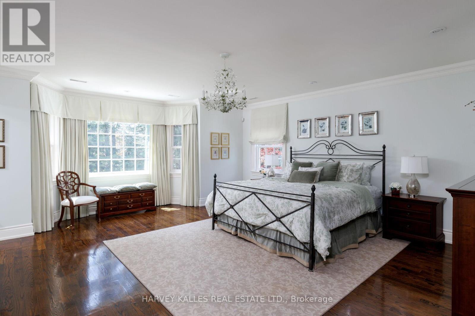 17 SAGEWOOD DRIVE