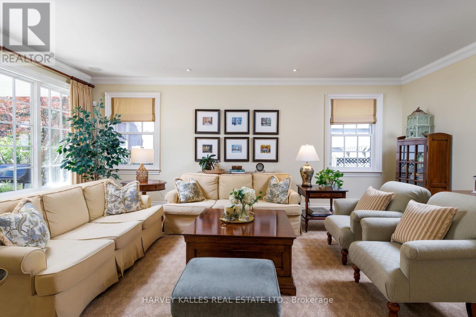 17 SAGEWOOD DRIVE