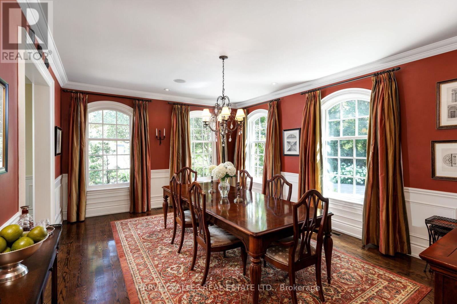 17 SAGEWOOD DRIVE