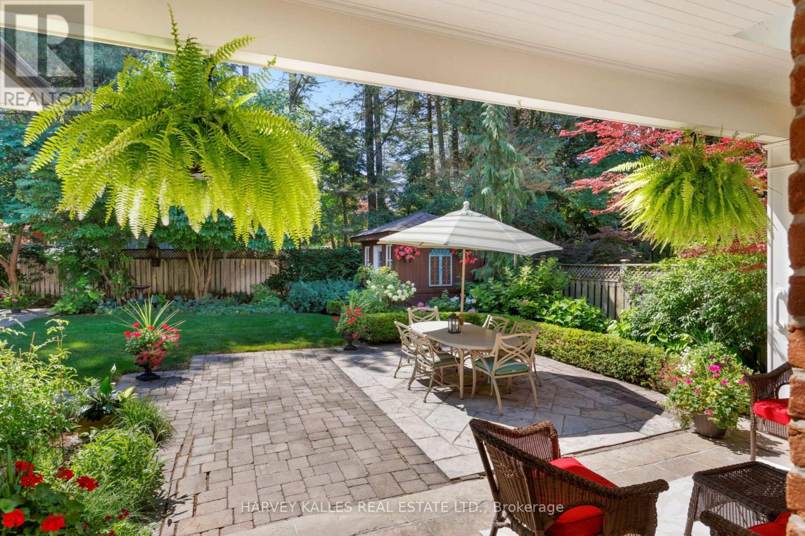 17 SAGEWOOD DRIVE