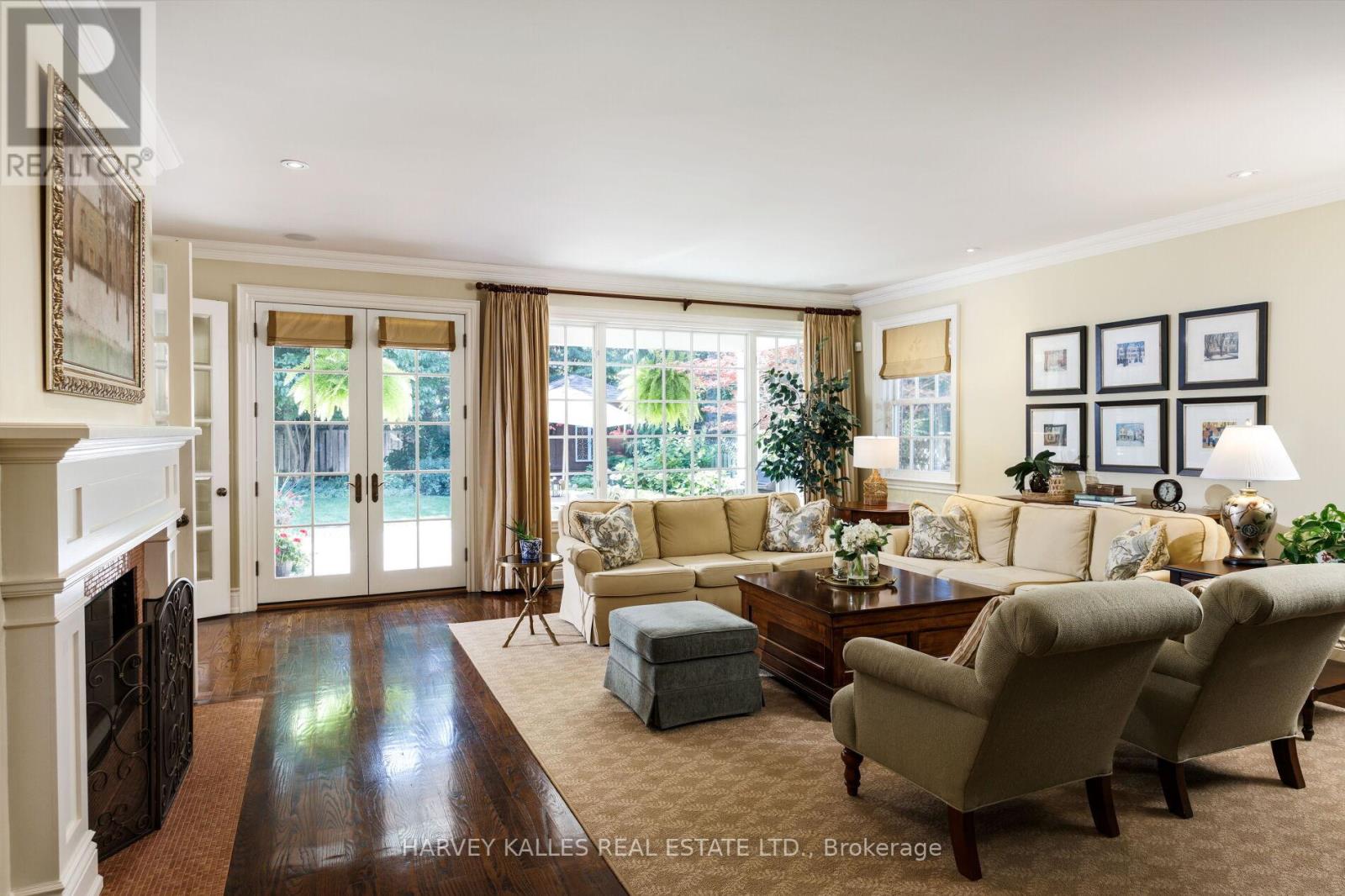 17 SAGEWOOD DRIVE