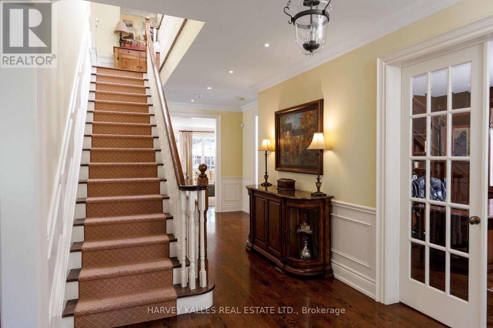 17 SAGEWOOD DRIVE