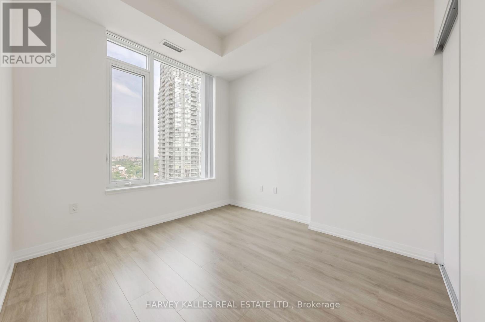 LPH19 - 50 DUNFIELD AVENUE