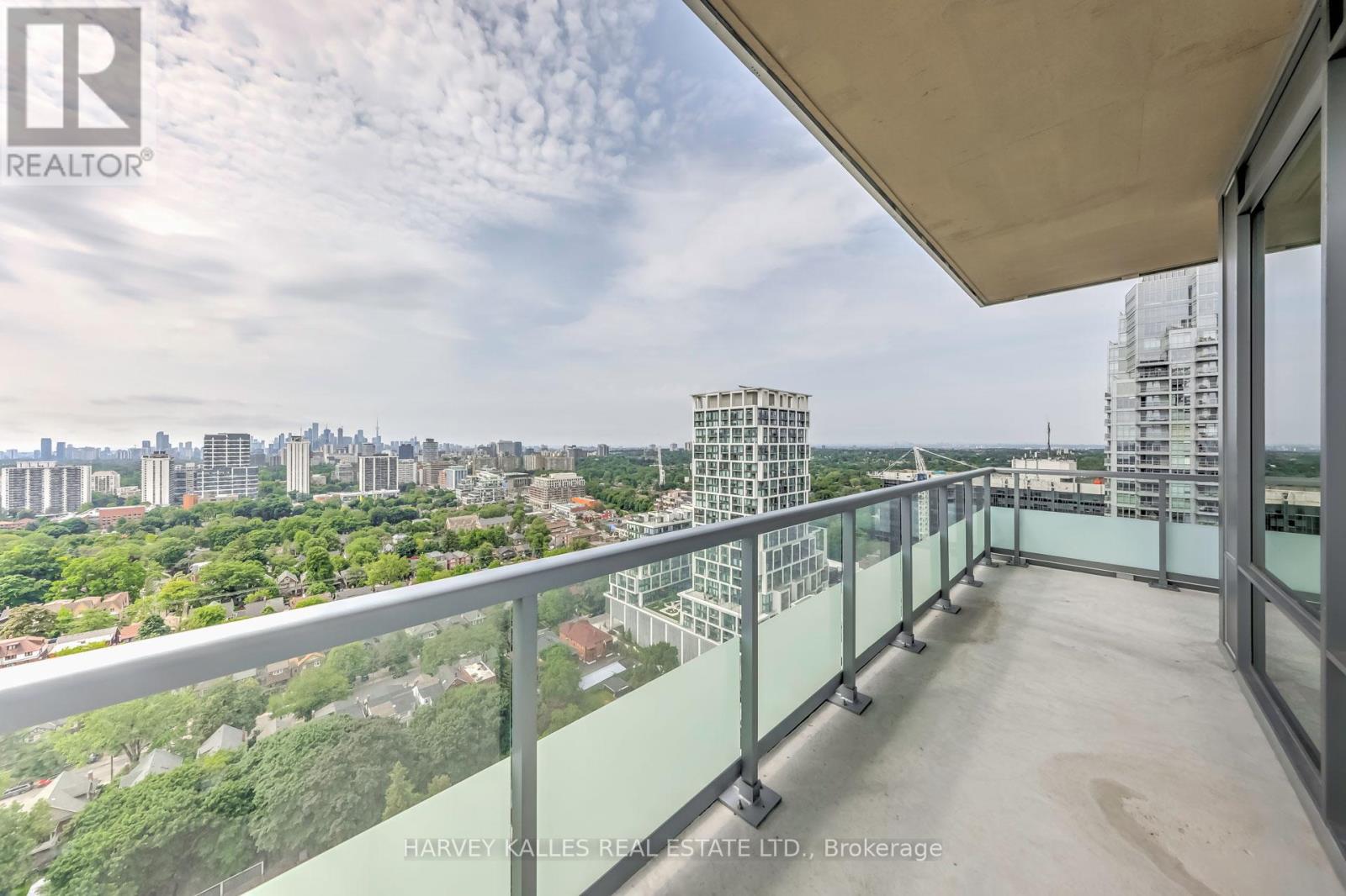 LPH19 - 50 DUNFIELD AVENUE