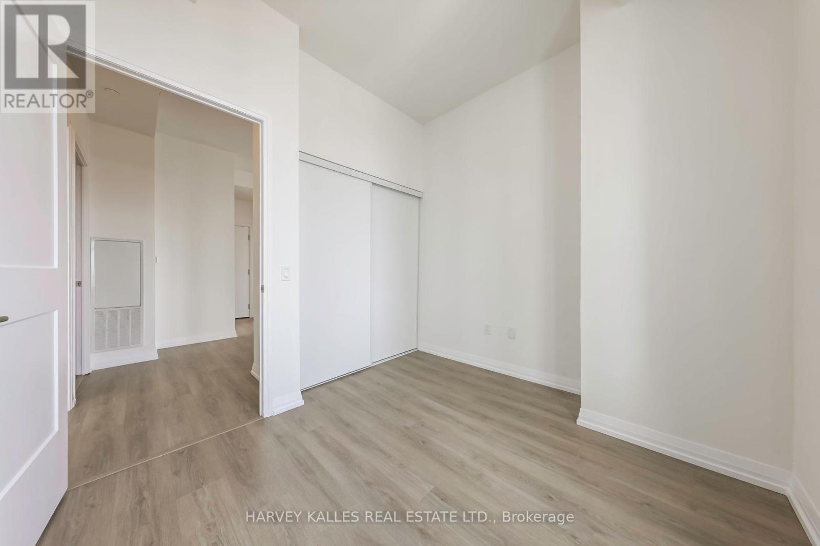 LPH19 - 50 DUNFIELD AVENUE